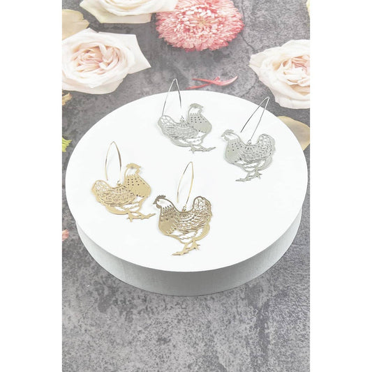 REFLECTIVE CHICKEN FILIGRE DROP HOOK EARRING: GOLD