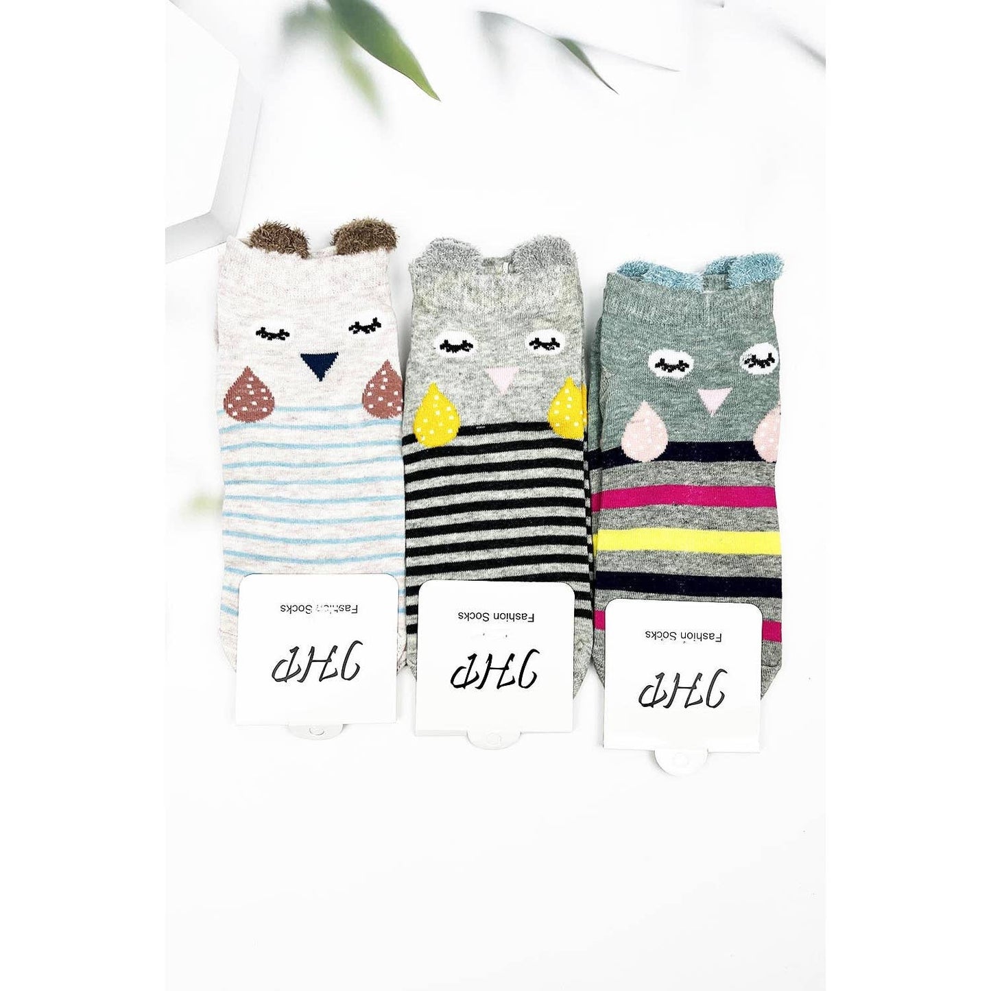 ANIMAL WITH STRIPES PRINT KIDS ANKLE SOCKS: ASSORTED