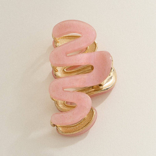 Wavy Matte Claw Clip with Gold